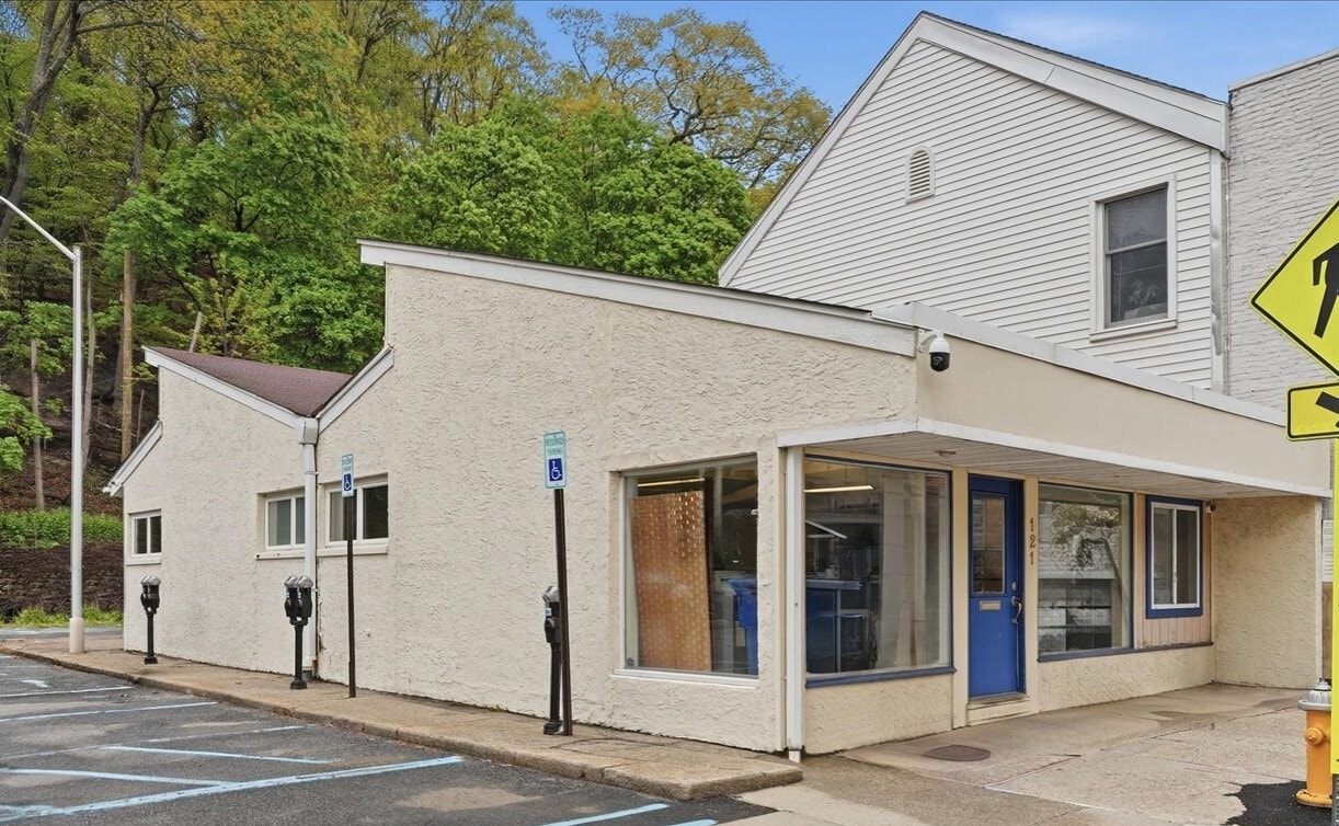 121 Main St, Northport, NY for lease Building Photo- Image 1 of 7