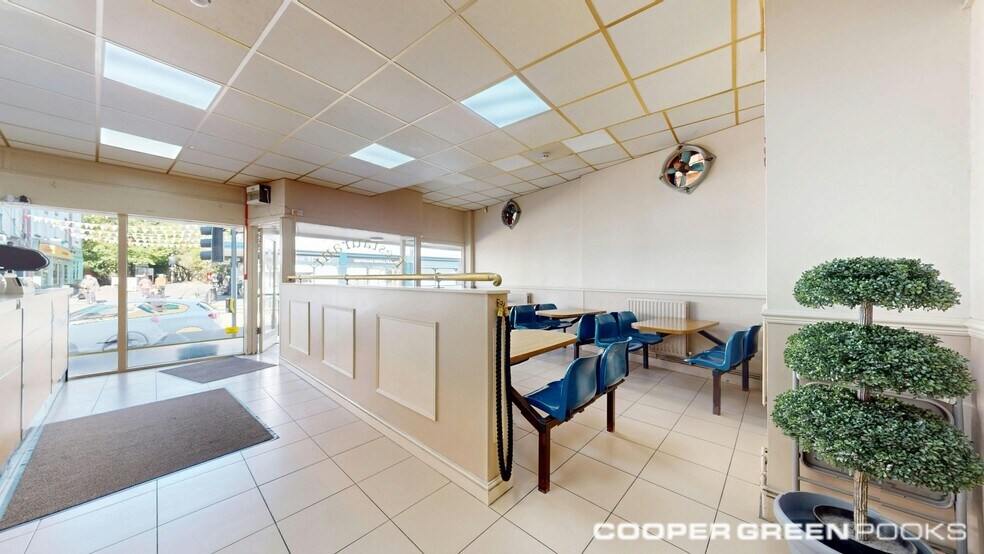 54-55 Longden Coleham, Shrewsbury à vendre - Photo intérieure - Image 2 de 5