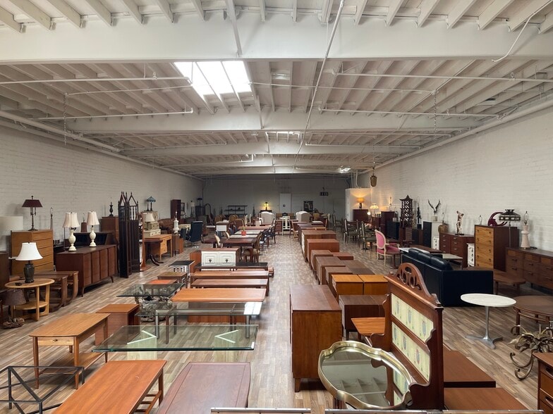 3414 E Union Pacific Ave, Los Angeles, CA for sale - Interior Photo - Image 3 of 6