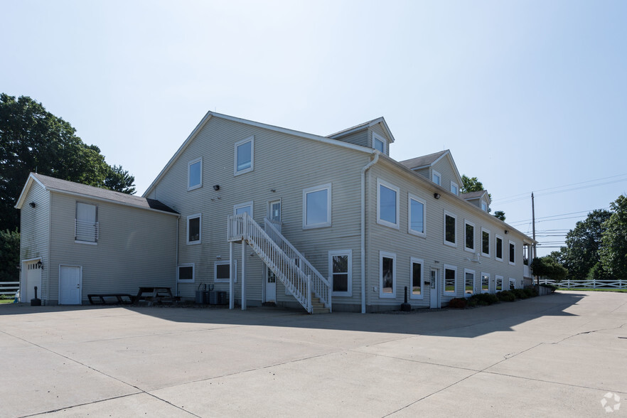 37000 Center Ridge Rd, North Ridgeville, OH à vendre - Photo du bâtiment - Image 1 de 1