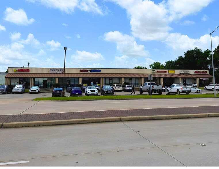 4310 Bailey Rd, Pearland, TX à louer - Photo du bâtiment - Image 1 de 3