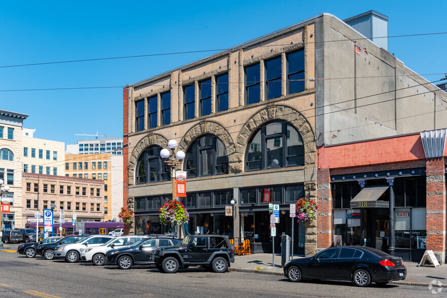 312-316 2nd Ave S, Seattle, WA à vendre - Photo du bâtiment - Image 1 de 1