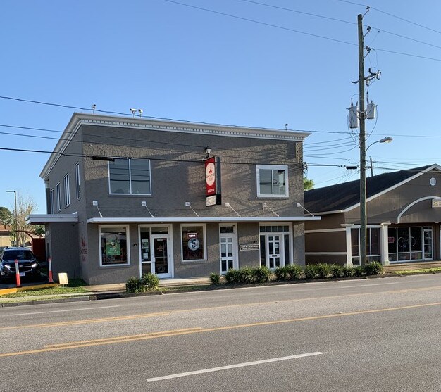 2033 Airport Blvd, Mobile, AL à louer - Photo du bâtiment - Image 1 de 4