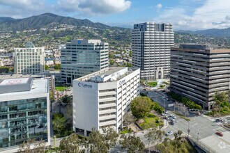 701 N Brand Blvd, Glendale, CA - Aerial  map view