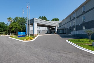 Plus de détails pour 1978 Village Green Way, Tallahassee, FL - Services hôteliers à vendre