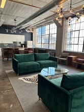 328 S Jefferson St, Chicago, IL à louer Photo intérieure- Image 2 de 11