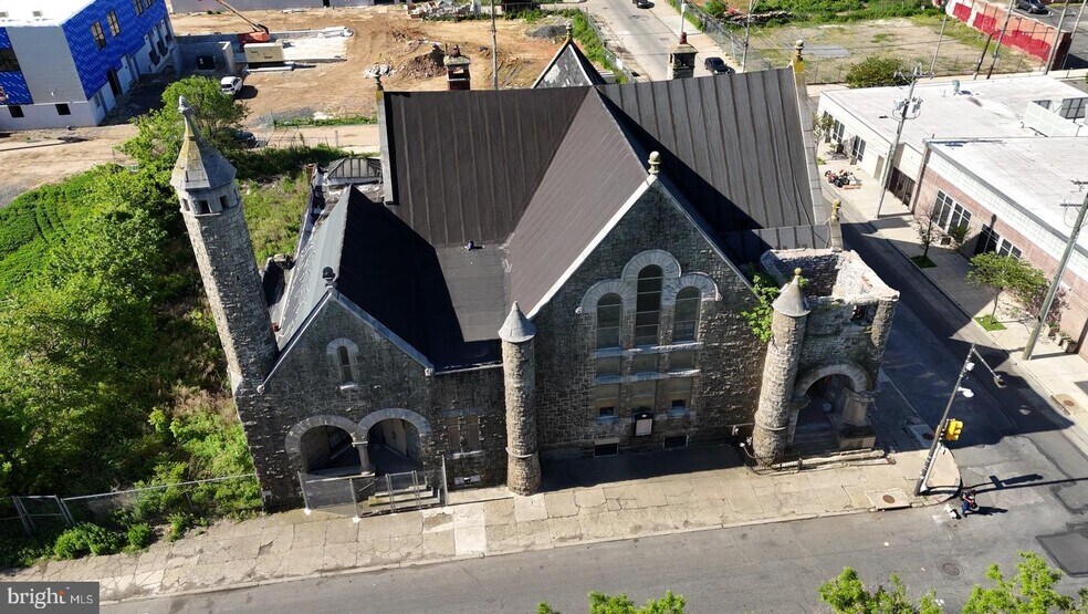 2036 Cecil B Moore Ave, Philadelphia, PA à vendre - Photo du bâtiment - Image 3 de 9