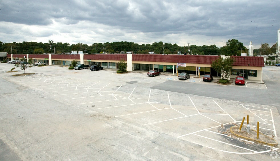 4827-4903 Old National Hwy, College Park, GA for lease - Building Photo - Image 2 of 14