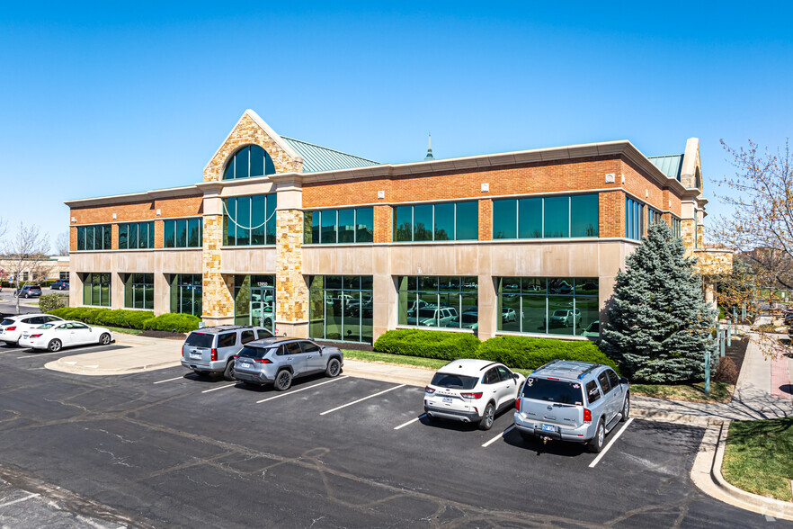 12850 Metcalf Ave, Overland Park, KS for lease - Building Photo - Image 2 of 7