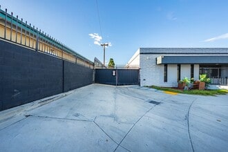 1703 Floradale Ave, South El Monte, CA for lease Interior Photo- Image 2 of 9