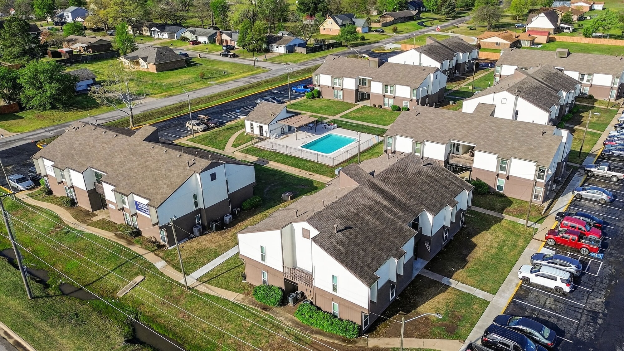 407 Galaxy Road, Sapulpa, OK for sale Primary Photo- Image 1 of 22