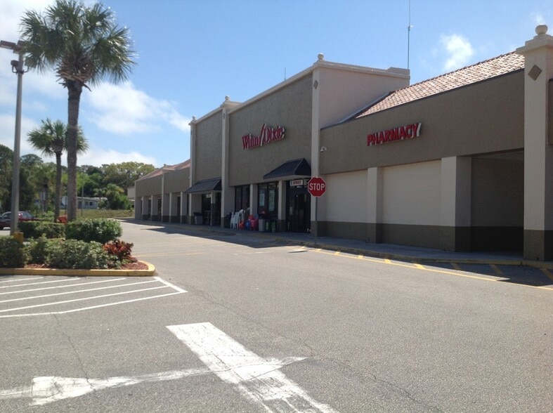 1812-1850 S Ridgewood Ave, Edgewater, FL for lease - Building Photo - Image 3 of 11