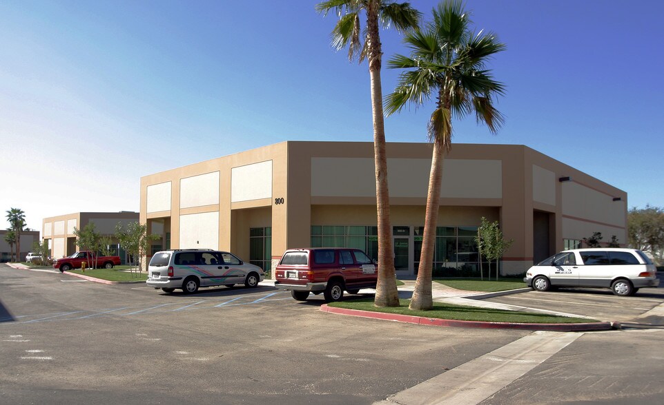 800 S Rochester Ave, Ontario, CA à louer - Autre - Image 3 de 75