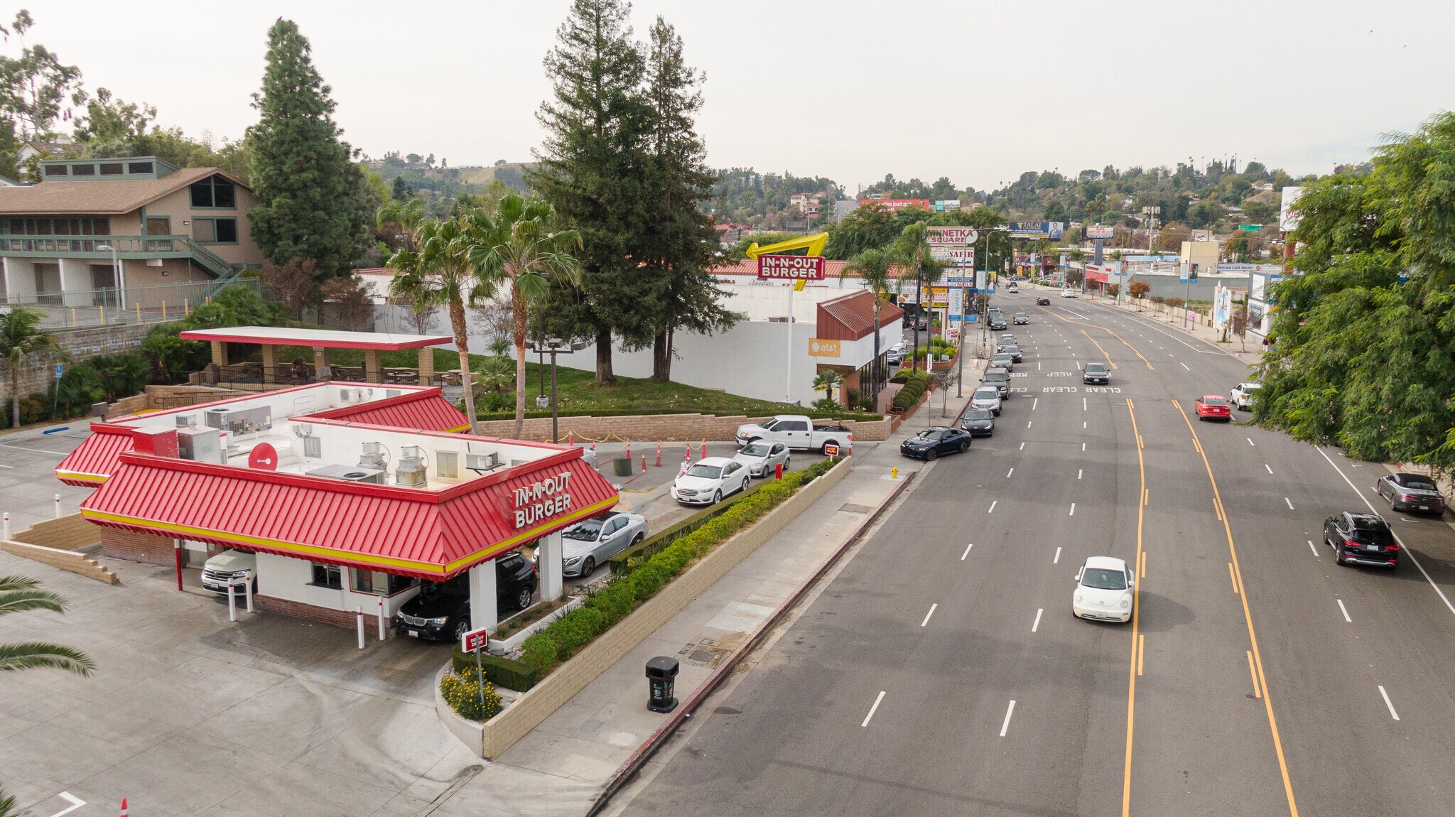 5606 Lankershim Blvd, North Hollywood, CA à louer Photo du bâtiment- Image 1 de 6