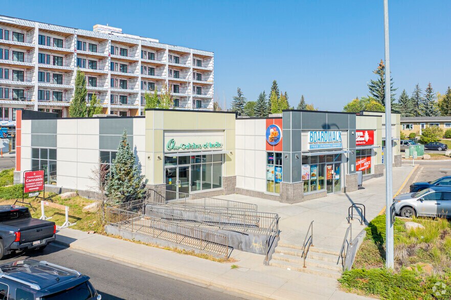 13 Southland Cres SW, Calgary, AB for sale - Primary Photo - Image 1 of 1