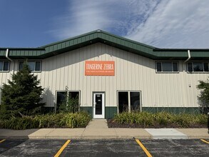 2316 230th St, Ames, IA for lease Building Photo- Image 1 of 10