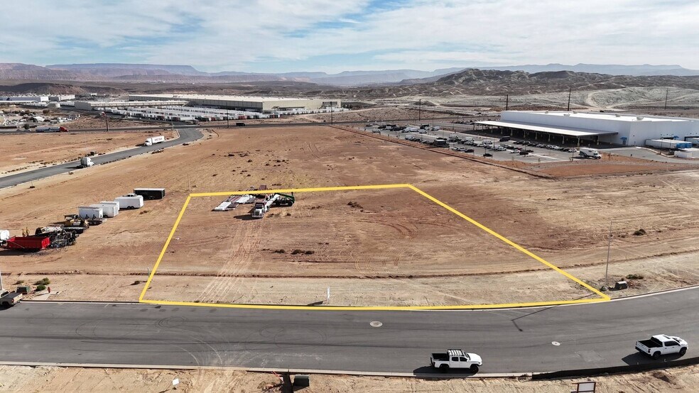 4808 Trademark Drive, St George, UT à vendre - Aérien - Image 2 de 2