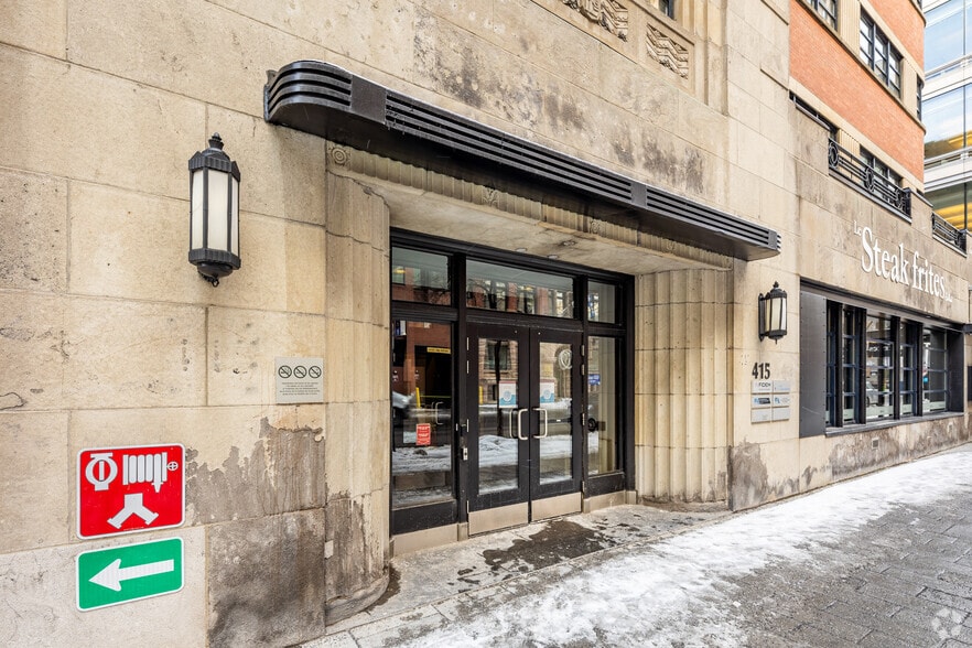 415 Rue Saint-Antoine O, Montréal, QC for lease - Building Photo - Image 2 of 3