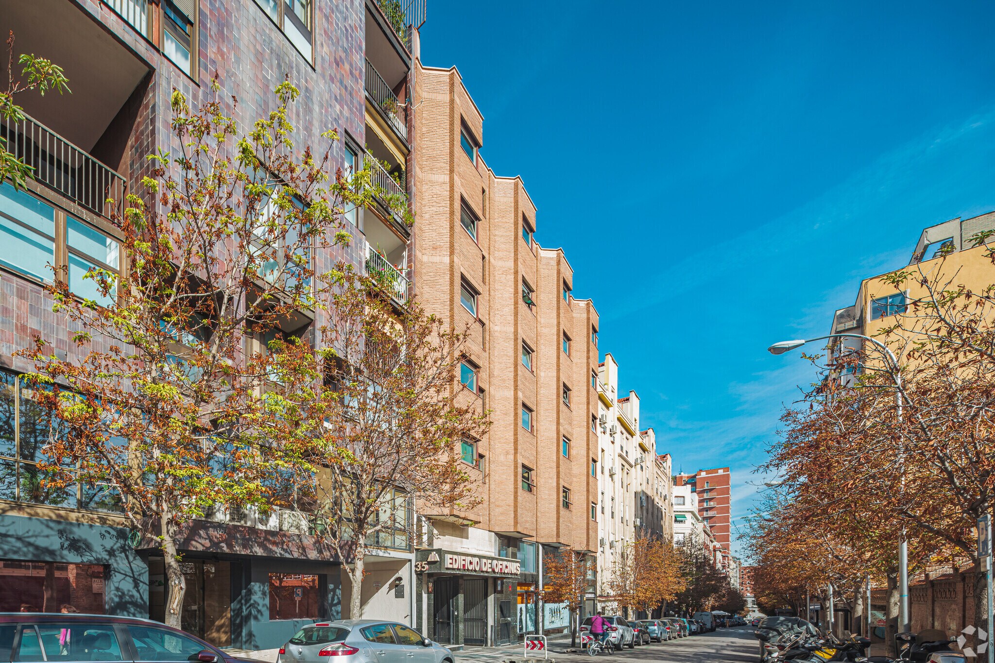 Calle Cristóbal Bordiú, 35, Madrid, Madrid à louer Photo du bâtiment- Image 1 de 6