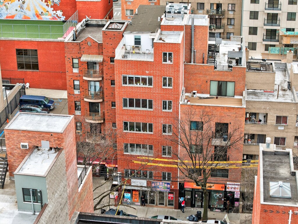 132-50 41st Ave, Flushing, NY à louer Photo principale- Image 1 de 14