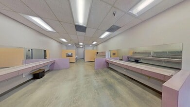 1210-1250 Lomita Blvd, Harbor City, CA for lease Interior Photo- Image 2 of 15