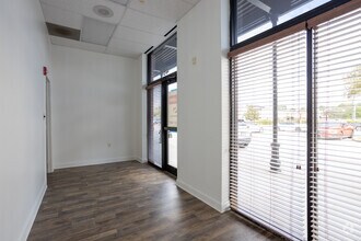 18321 W Lake Houston Pky, Humble, TX à louer Photo intérieure- Image 1 de 3