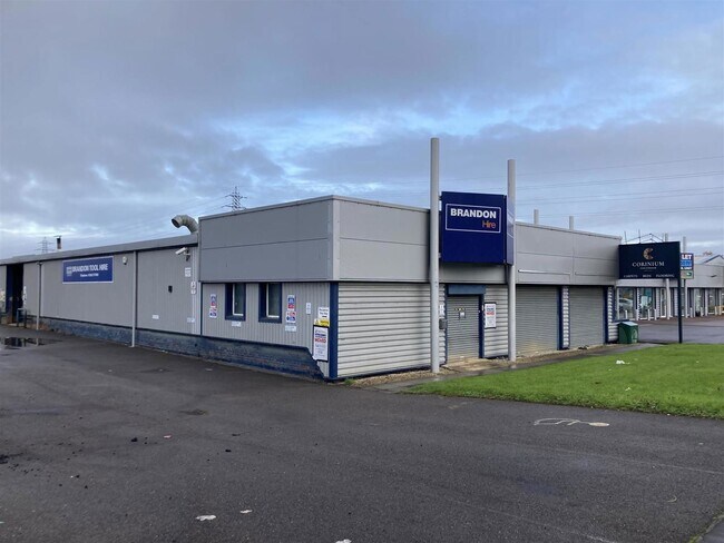 Plus de détails pour Kingsditch Trading Estate, Cheltenham - Local d'activités à louer