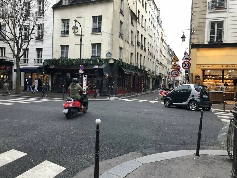 Retail in Paris for sale - Building Photo - Image 1 of 1