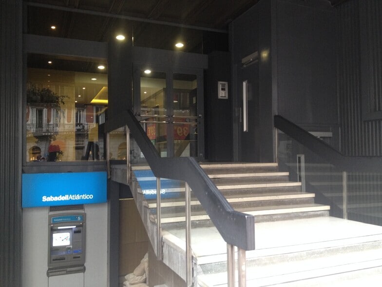 Calle de Velázquez, 50, Madrid, Madrid for lease - Building Photo - Image 1 of 4