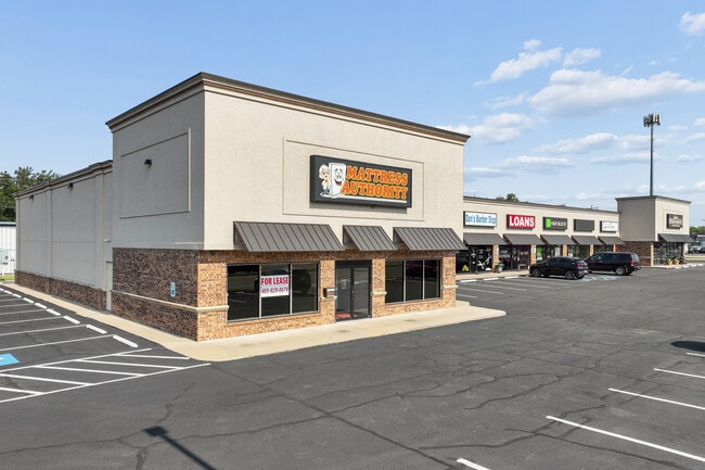 More details for 601-617 S Broadway, Edmond, OK - Retail for Lease