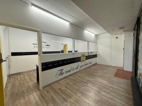 2-24 The Row, New Ash Green for lease Interior Photo- Image 2 of 15