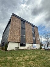 415 Silas Deane Hwy, Wethersfield, CT for lease Building Photo- Image 1 of 8