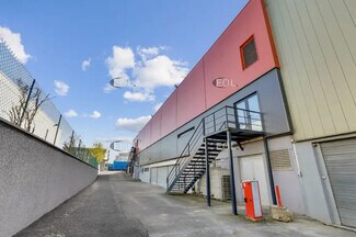 Plus de détails pour Local d'activités à louer