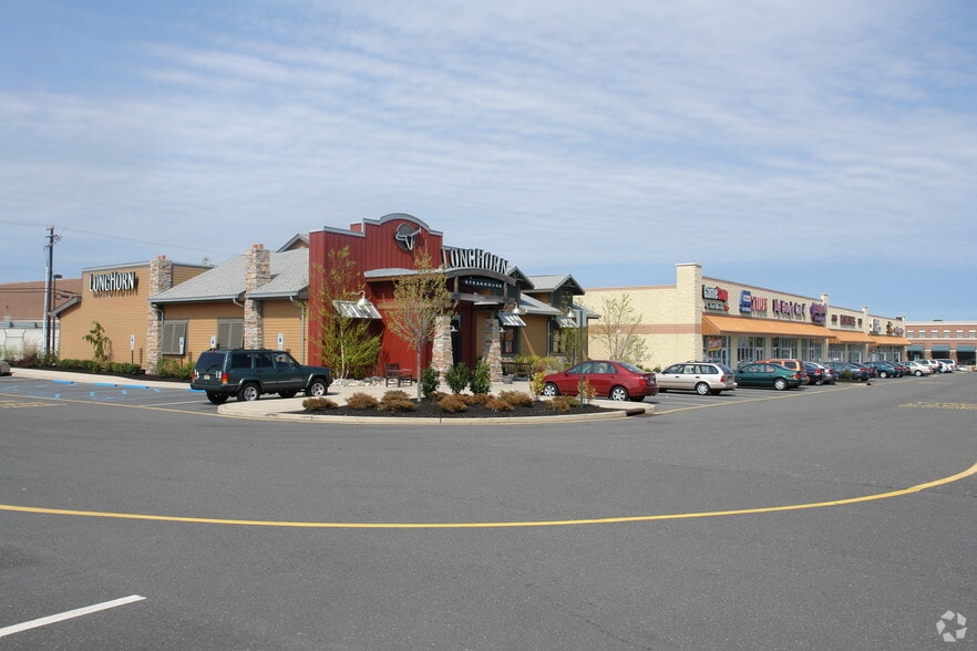 4801-4975 US Highway 9, Howell, NJ for lease - Building Photo - Image 2 of 2