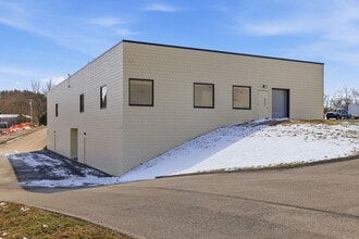 221 Russellton Dorseyville Rd, Cheswick, PA à louer Photo du bâtiment- Image 1 de 78