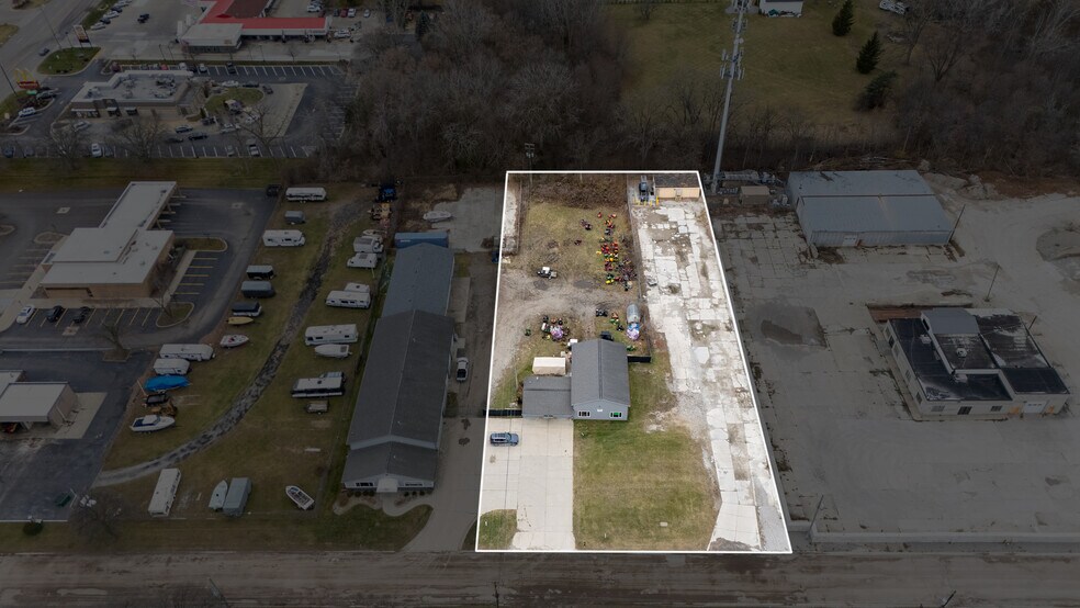 4057 Commerce Dr, Flushing, MI à vendre - Photo du bâtiment - Image 3 de 40