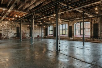 Cotton Mill Walk, Sheffield for lease Interior Photo- Image 2 of 5
