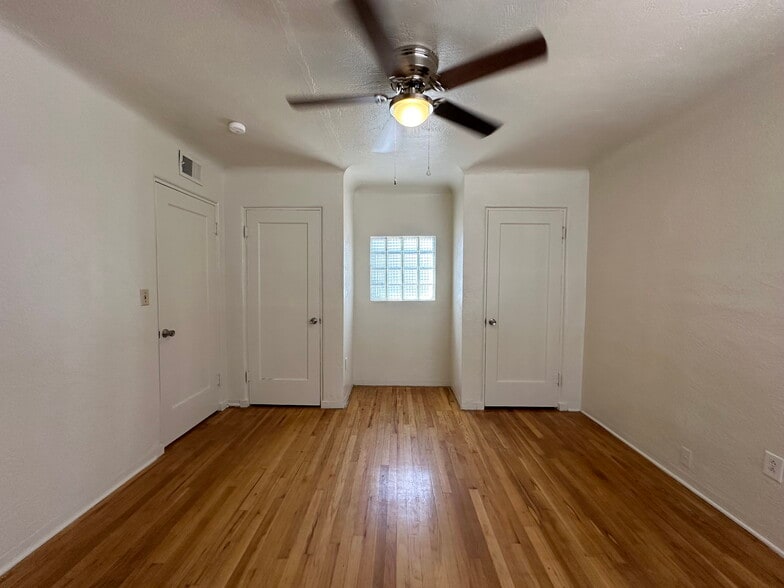 1005 Carlisle Blvd SE, Albuquerque, NM for sale - Building Photo - Image 3 of 16