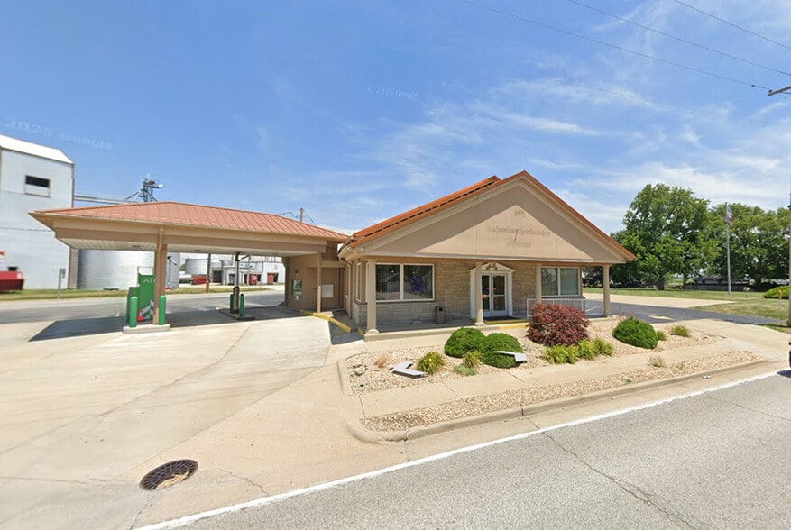 105 E State St, Hamel, IL for lease - Building Photo - Image 1 of 4