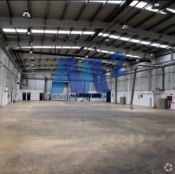 Industrial in Algete, Madrid for sale - Building Photo - Image 3 of 5