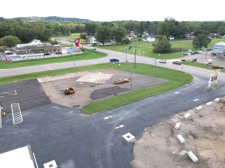 8610 Waynesburg Dr SE, Waynesburg, OH for sale - Building Photo - Image 2 of 2