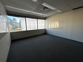 8120 Granville Ave, Richmond, BC for lease Interior Photo- Image 2 of 2
