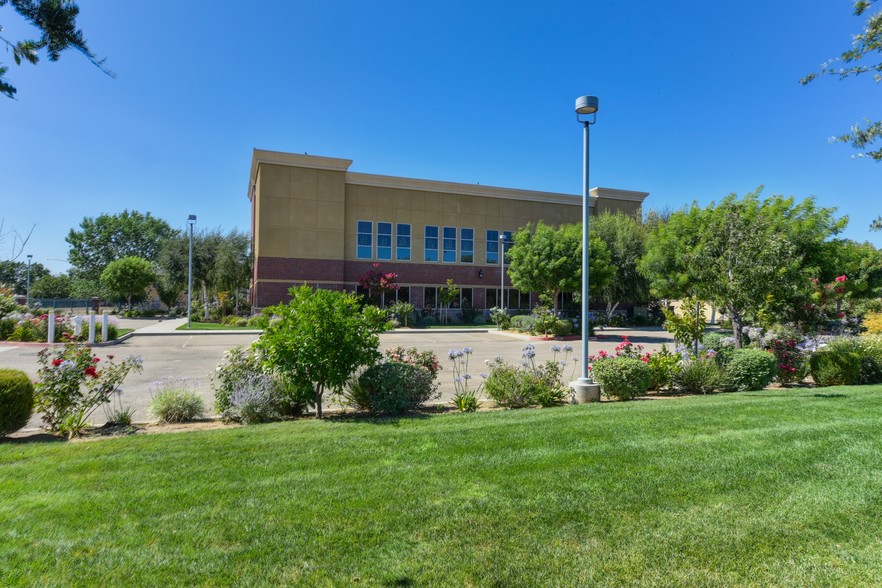 2400 Maritime Dr, Elk Grove, CA for sale - Building Photo - Image 1 of 1