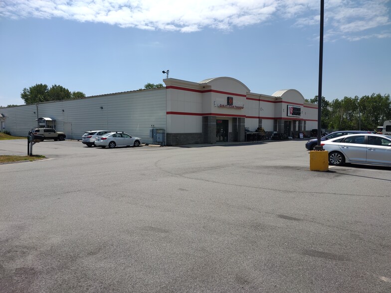 442 US Route 1, Scarborough, ME for sale - Building Photo - Image 2 of 5