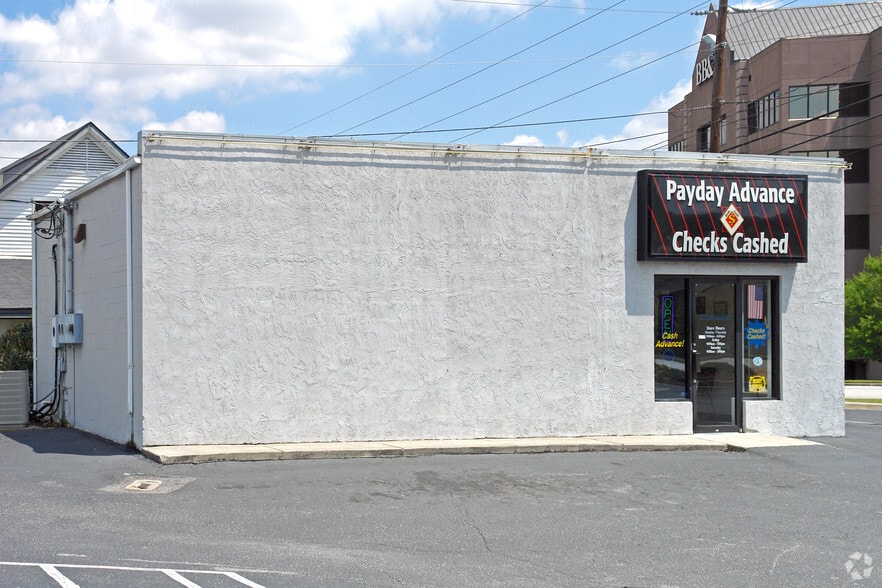 8907 H Two Notch Rd, Columbia, SC for lease - Building Photo - Image 2 of 2