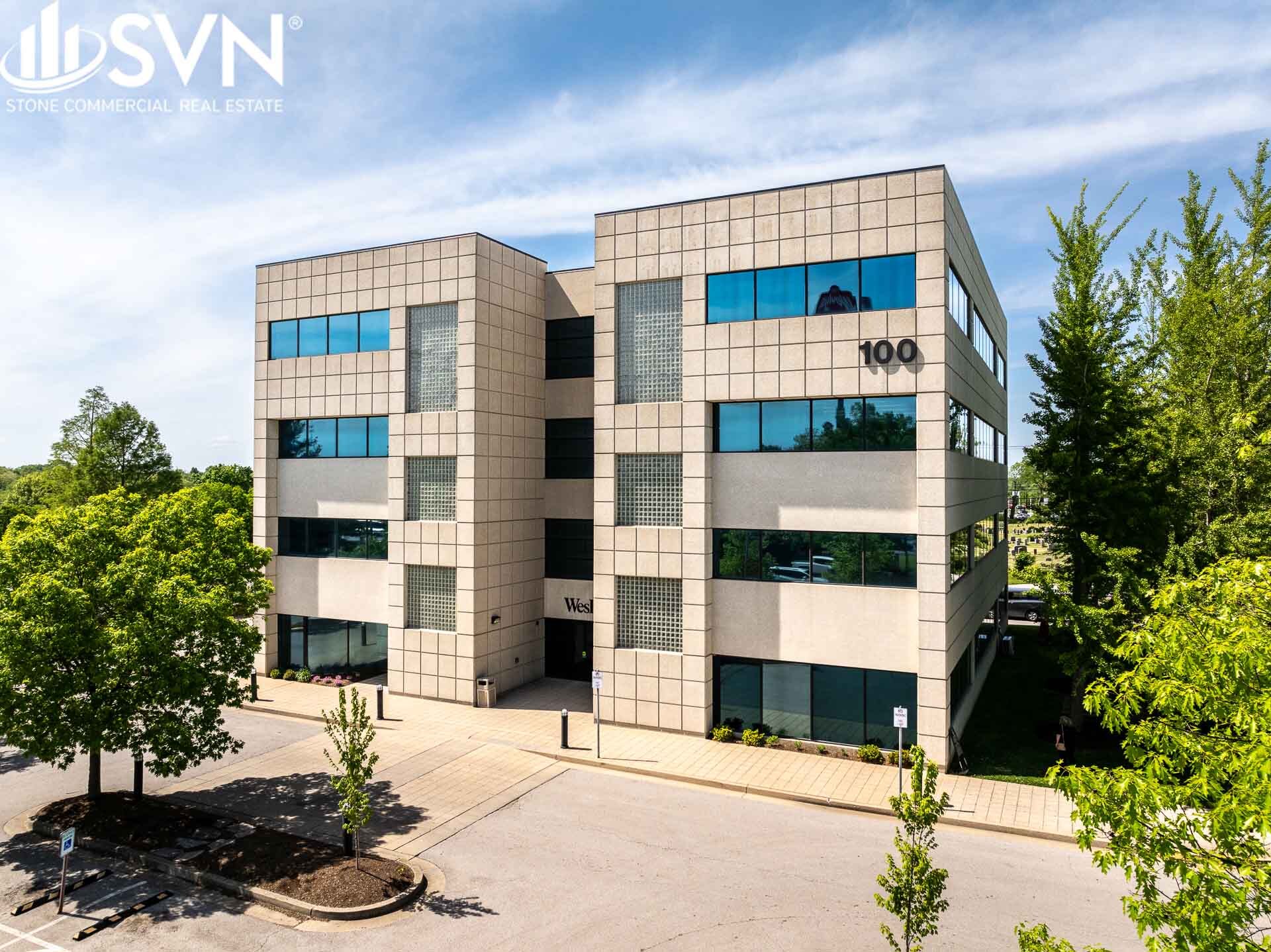 100 United Bank Sq, Georgetown, KY à louer Photo principale- Image 1 de 11