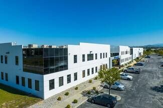 Plus de détails pour 41995 Zevo Dr, Temecula, CA - Industriel à louer