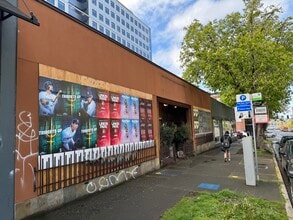 411 Westlake Ave N, Seattle, WA for lease Interior Photo- Image 2 of 9