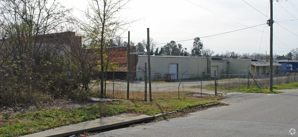 278-290 Dukes St, Orangeburg, SC à vendre - Photo du bâtiment - Image 2 de 2