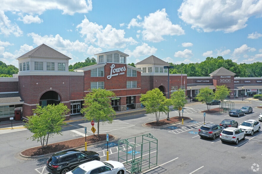 2205 Oak Ridge Rd, Oak Ridge, NC for lease - Primary Photo - Image 1 of 6